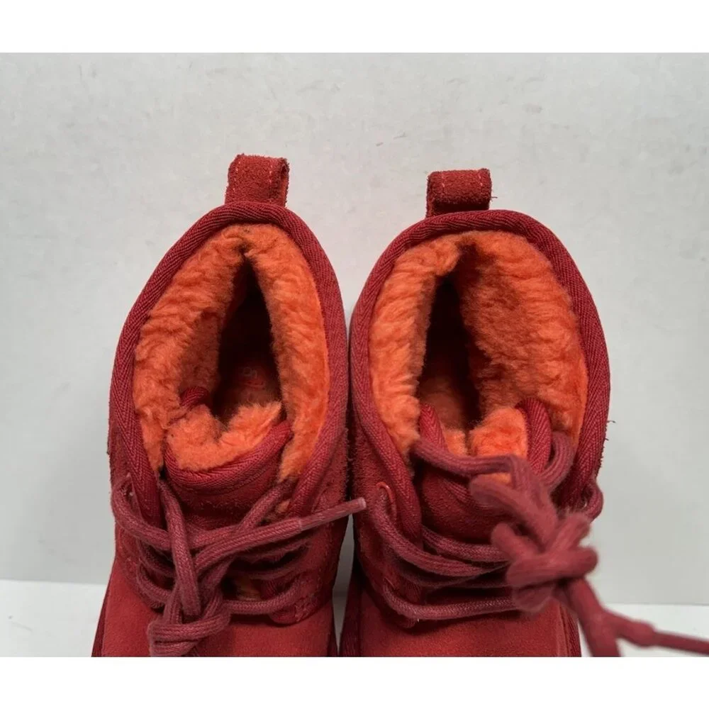 Ugg x Elmo Neumel II 2‎ Boots 1127431K Red Suede Kids Size 3 Sesame Street